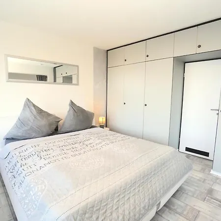 Apartman Ferienwohnung Winda Mit Blick Auf Die Schlei Schleswig